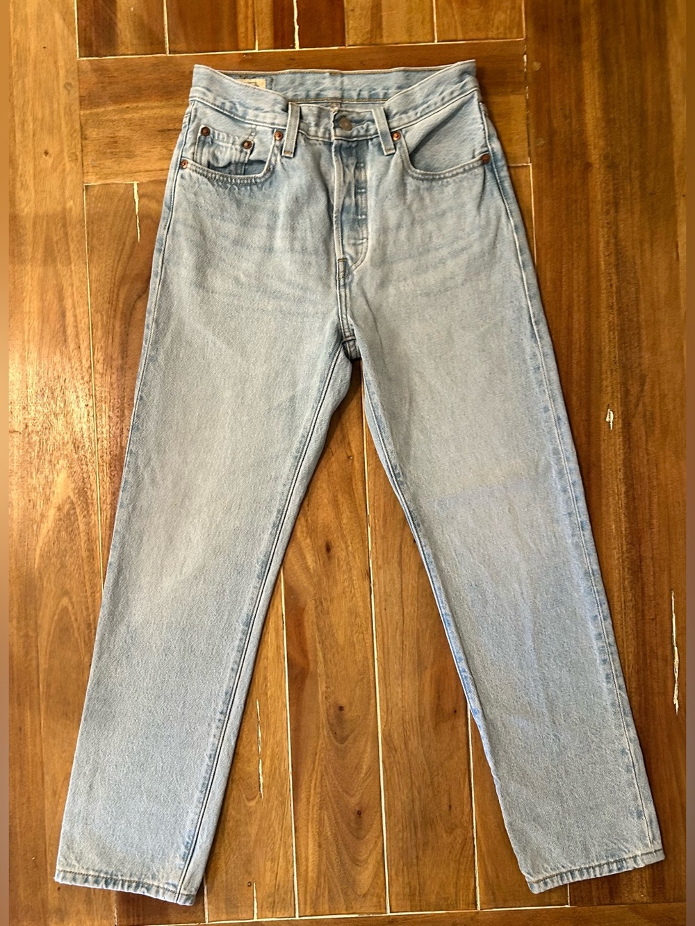 Levi’s light wash 501s. 25